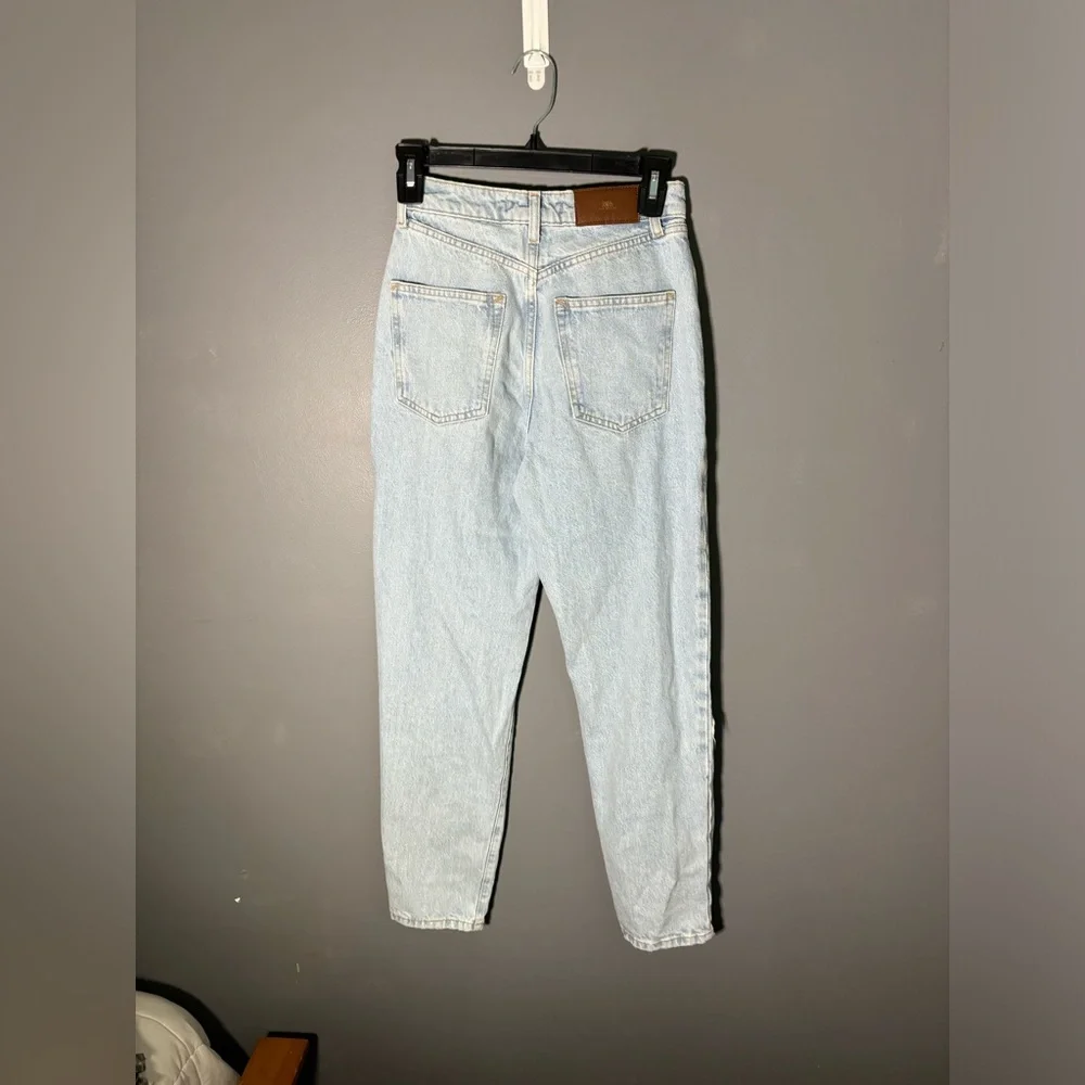 Zara Mom Fit Jeans With High Waist Size 0 - Picture 3 of 6
